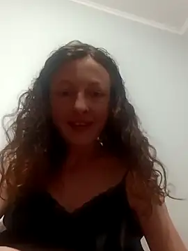 AlisKiv live sex cam