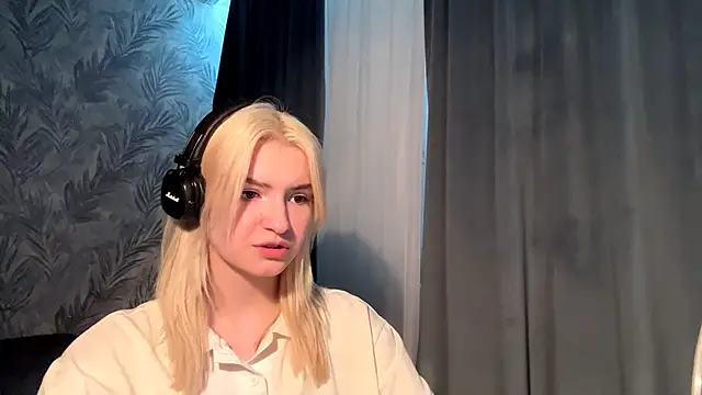 Cindi_Jacobs's cam snapshot