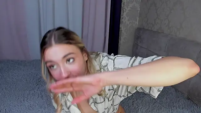 sugarplum_x's cam snapshot