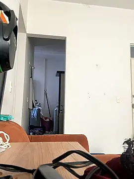 Dahian_XXX live sex cam