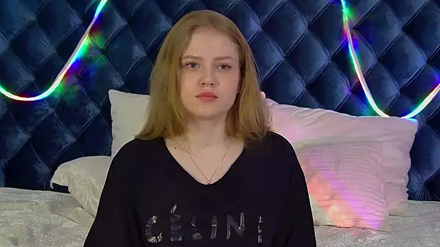 SelinSwarovski live sex cam