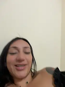 Ninabigtitied live sex cam