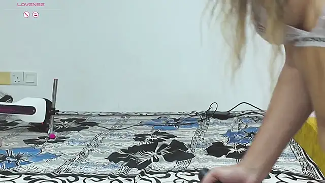 _neesha_414_ live sex cam