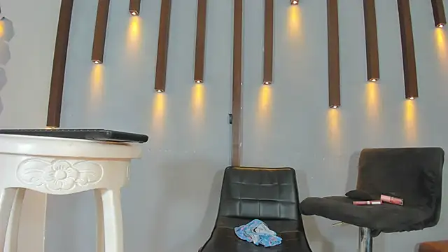 lunastorm_ live sex cam