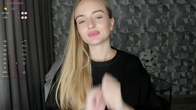 A_delina live sex cam