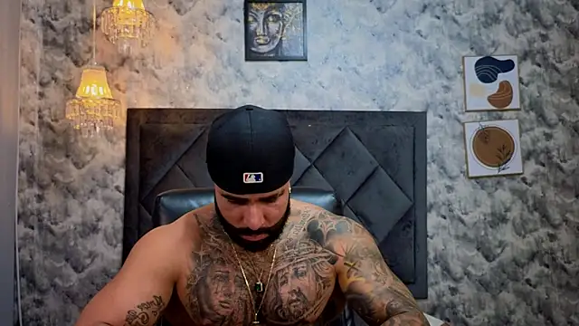 Apolo_rousse1 live sex cam