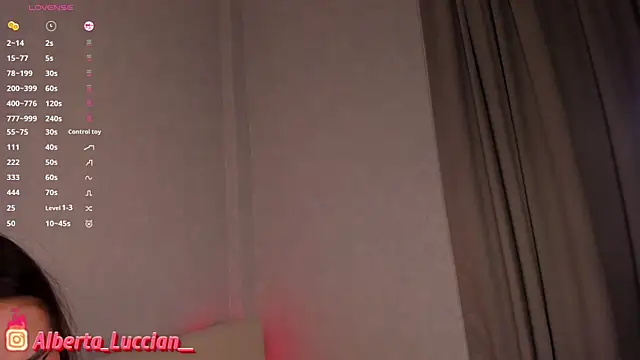 AlbertaLove_ live sex cam