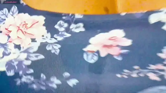 PARIYA_01 live sex cam