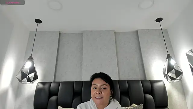 Miah-Fox's cam snapshot