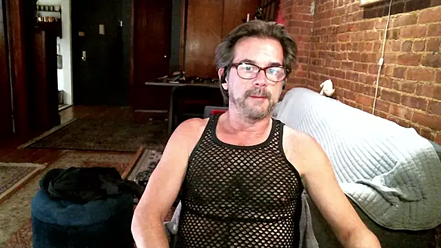 Johnny_Bottoms live sex cam