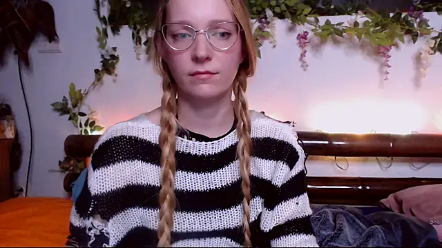 Tiny_Lolicoon's cam snapshot