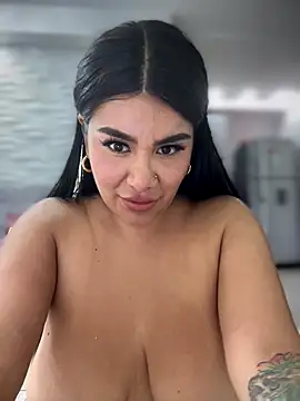 Issane_Peru live sex cam