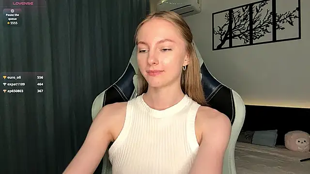 BrightAnnie live sex cam