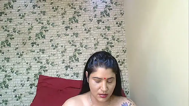 XIndianintimacy live sex cam