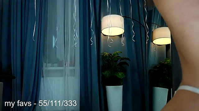 LikaMatthews live sex cam