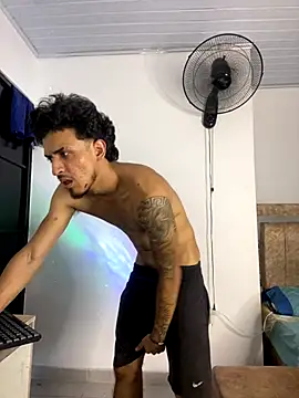 Kriss_Edwards live sex cam