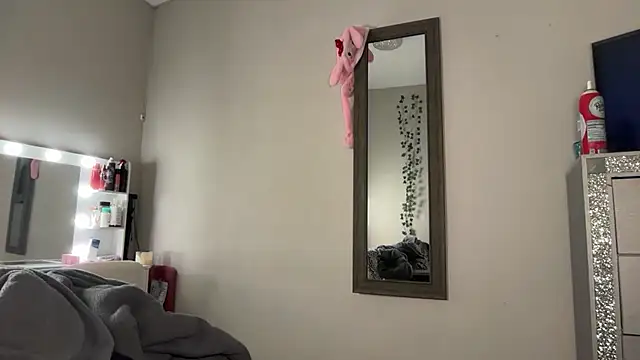 Sophiasecretsx live sex cam