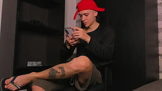 Dimitri_higth420 live sex cam