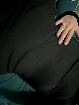 LioraskyLux live sex cam