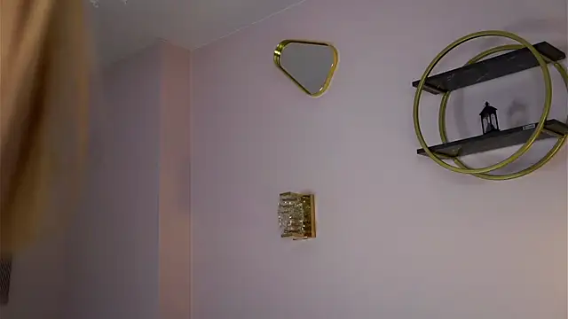 SunnivaCovil live sex cam