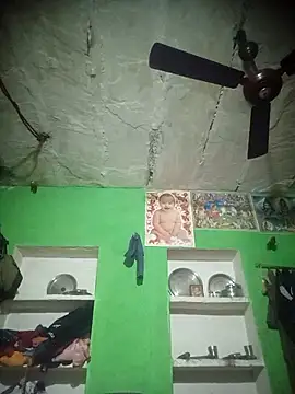 NEXIQRAN live sex cam