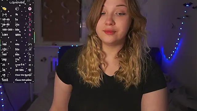 CuteSharloti live sex cam