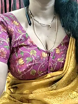 bhuvana_555 live sex cam