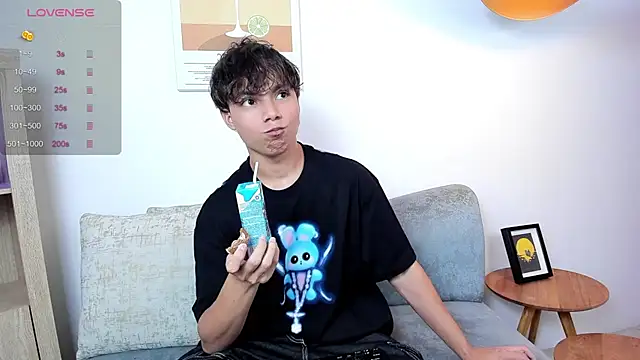 Honeymoon_sariel live sex cam