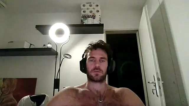 alpha-hunk live sex cam