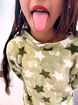 4U143's cam snapshot