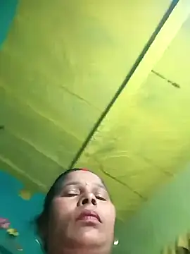 Rt_shreya's cam snapshot