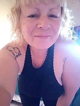 Milflucifer's cam snapshot