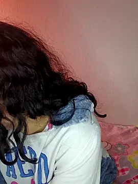 dailalonch's cam snapshot