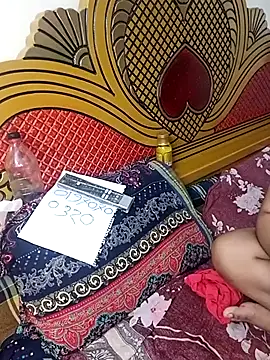 Sonia_baby1's cam snapshot