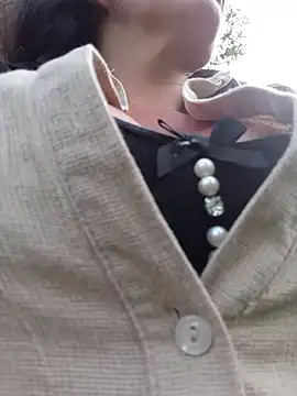 Salome-moon's cam snapshot