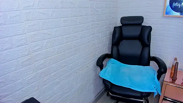 ImCrazzy's cam snapshot