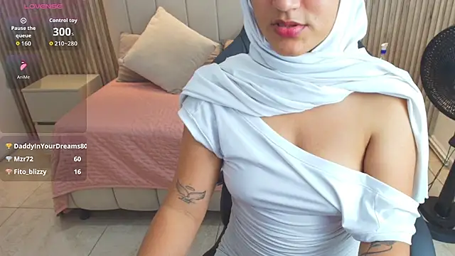 Aziz_daud's cam snapshot