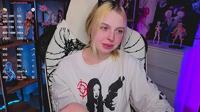 ElvenQueen's cam snapshot