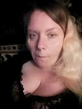 Lana-murr's cam snapshot