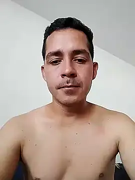 Logan_hetero1's cam snapshot