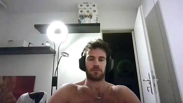 alpha-hunk's cam snapshot