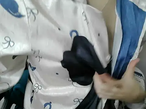 hilyti12's cam snapshot