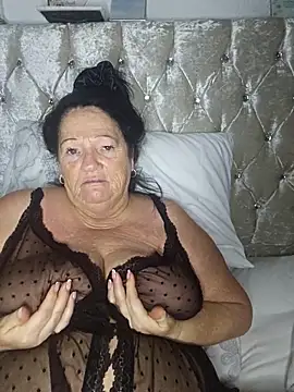 Angeldelightt's cam snapshot