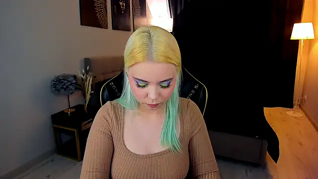 EnergyBunny_1's cam snapshot