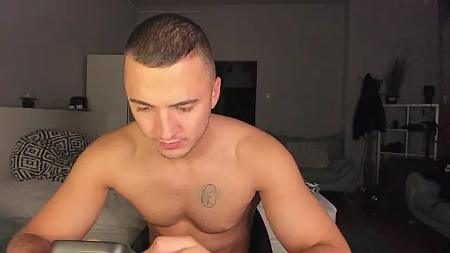 paulblack21 live sex cam
