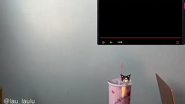 lau_laulu's cam snapshot
