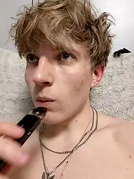 And25bn's cam snapshot