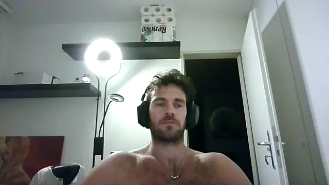 alpha-hunk's cam snapshot