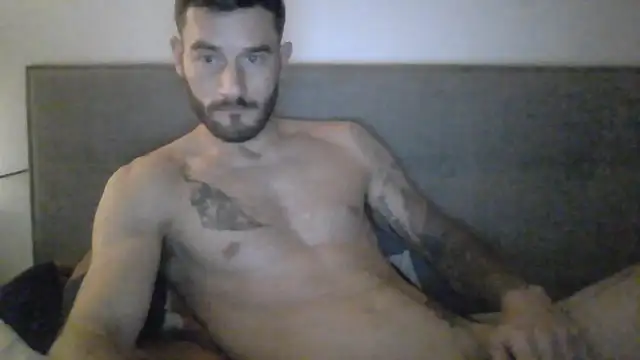 letsgetnaughty7's cam snapshot