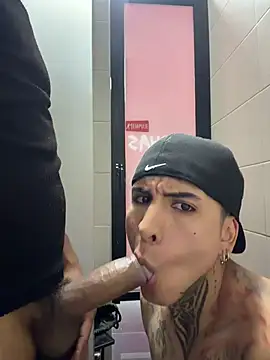 _Tomy08calderon's cam snapshot